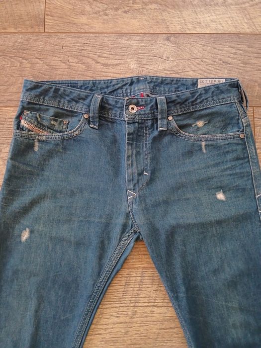 Джинсы муж  Diesel  W 31 L32 ц 800 гр ориг.отл.сост.