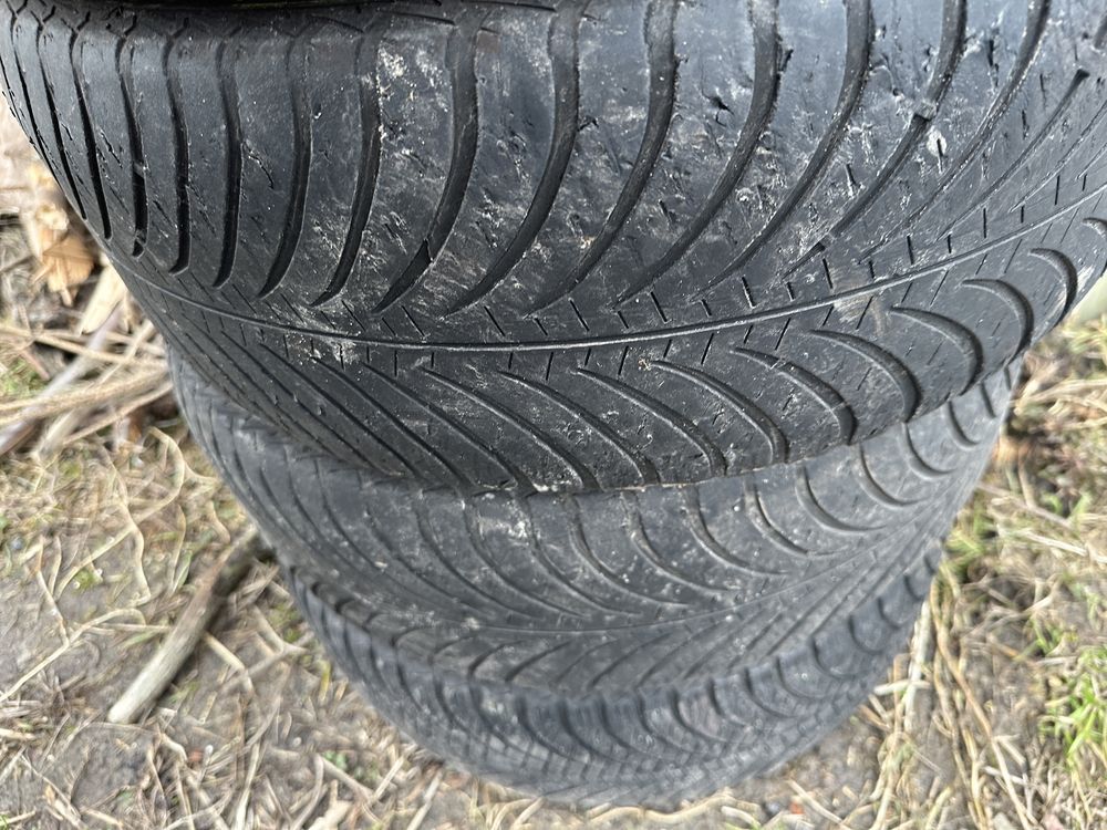 Шини б/у 205/55 R16 91H goodyear