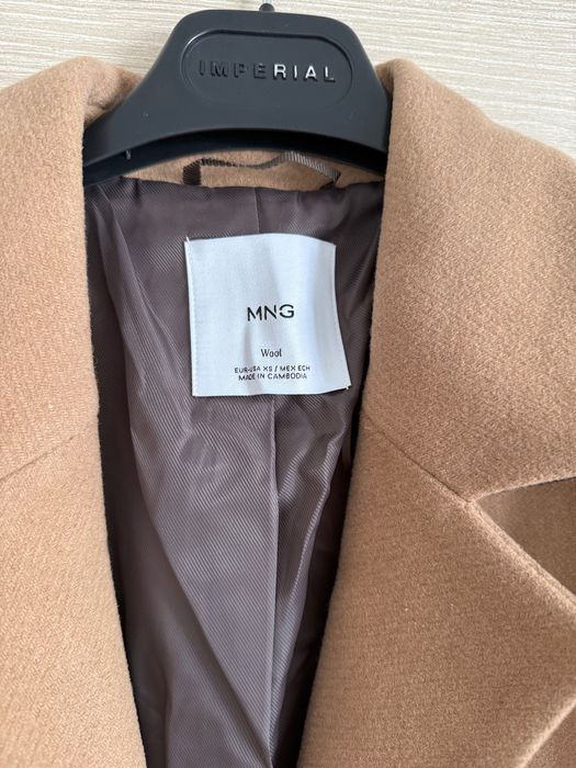 Нове пальто Mango