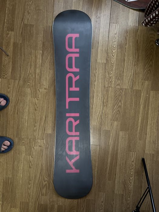 комплект сноуборд Kari Traa 133см + кріплення Xroad + боти Burton 23,5