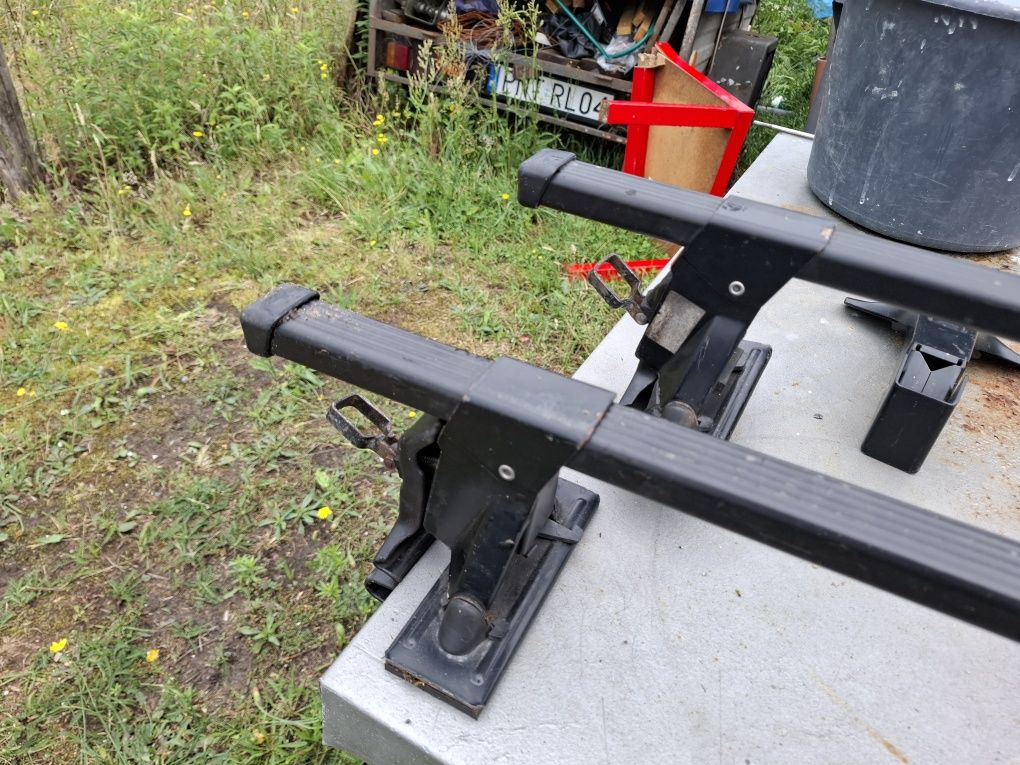Relingi dachowe Thule, + rozne mocowania