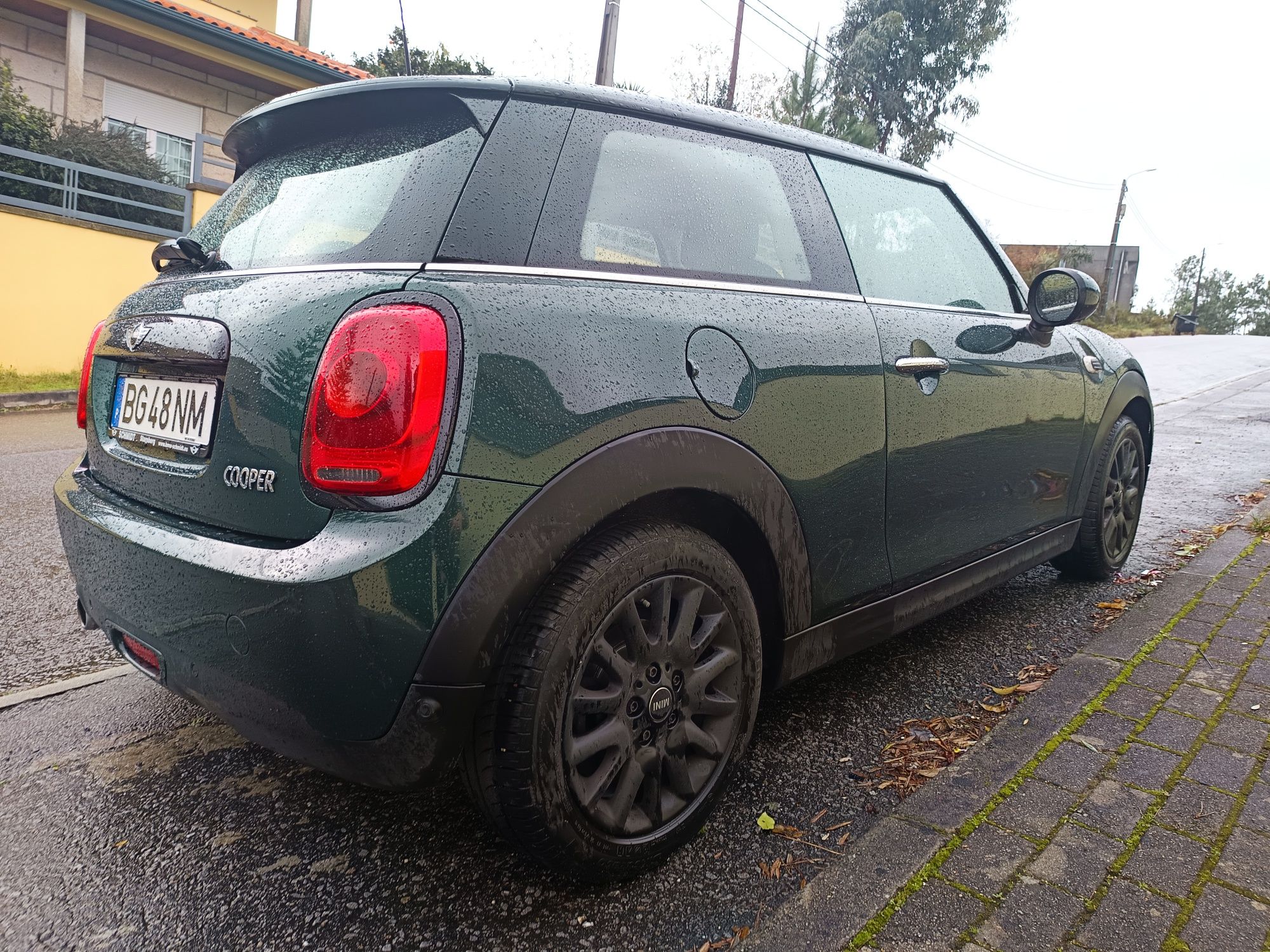 Mini Cooper 1.5 turbo F56 136cv