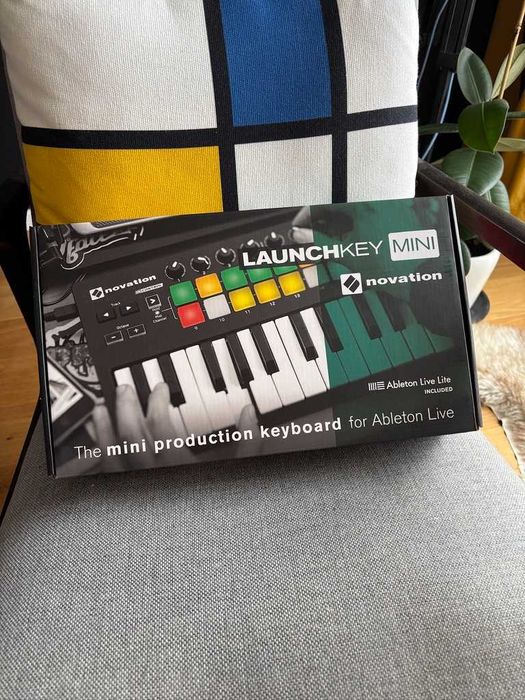Kontroler Novation Launchkey Mini Mk2 jak nowy