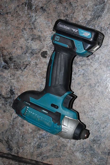 Wkrętarka + Zakrętarka Makitta DF333D + TD110D 3x Bateria Ładowarka