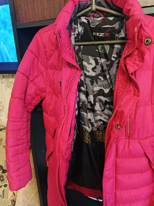 Куртка-пальто на хлопчика 12-13 років