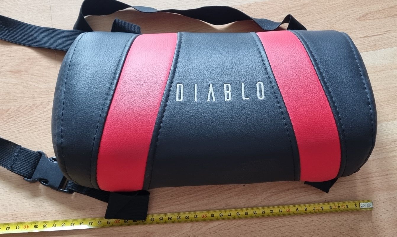 Diablo Oparcie i 2 poduszki