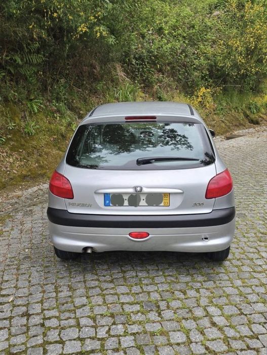 Peugeot 206 1.1