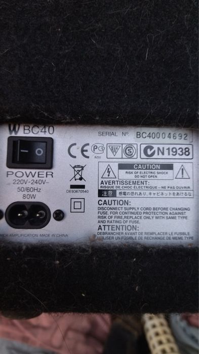 WARWICK BC40 - бас-комбо підсилювач