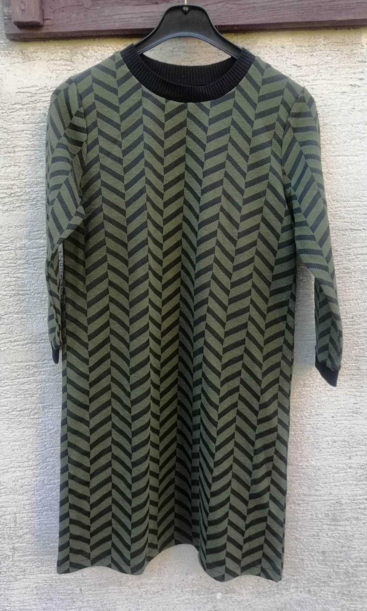 Prosta klasyczna sukienka mini  32/34/36 bawełna