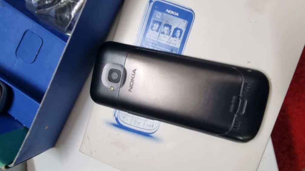 Telefon Nokia c5-00