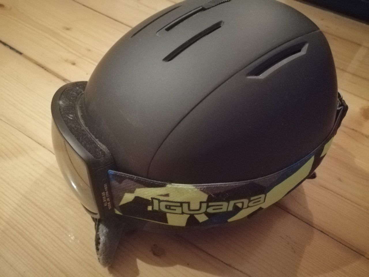 Kask Iguana + gogle