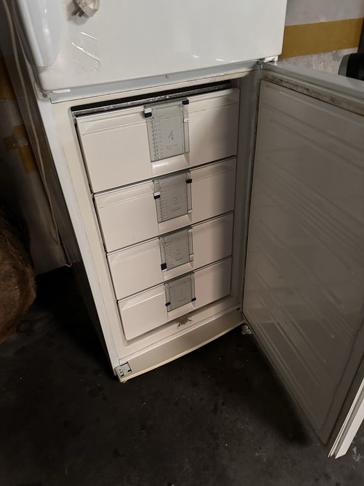 Frigorifico combinado branco