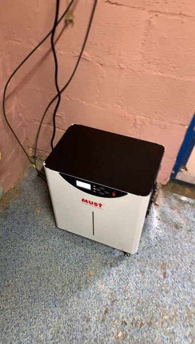 Зарядна станція, портативная зарядка, ДБЖ для квартири, будинку, офісу