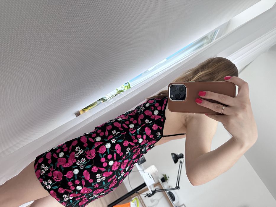 Міні плаття  XS-S