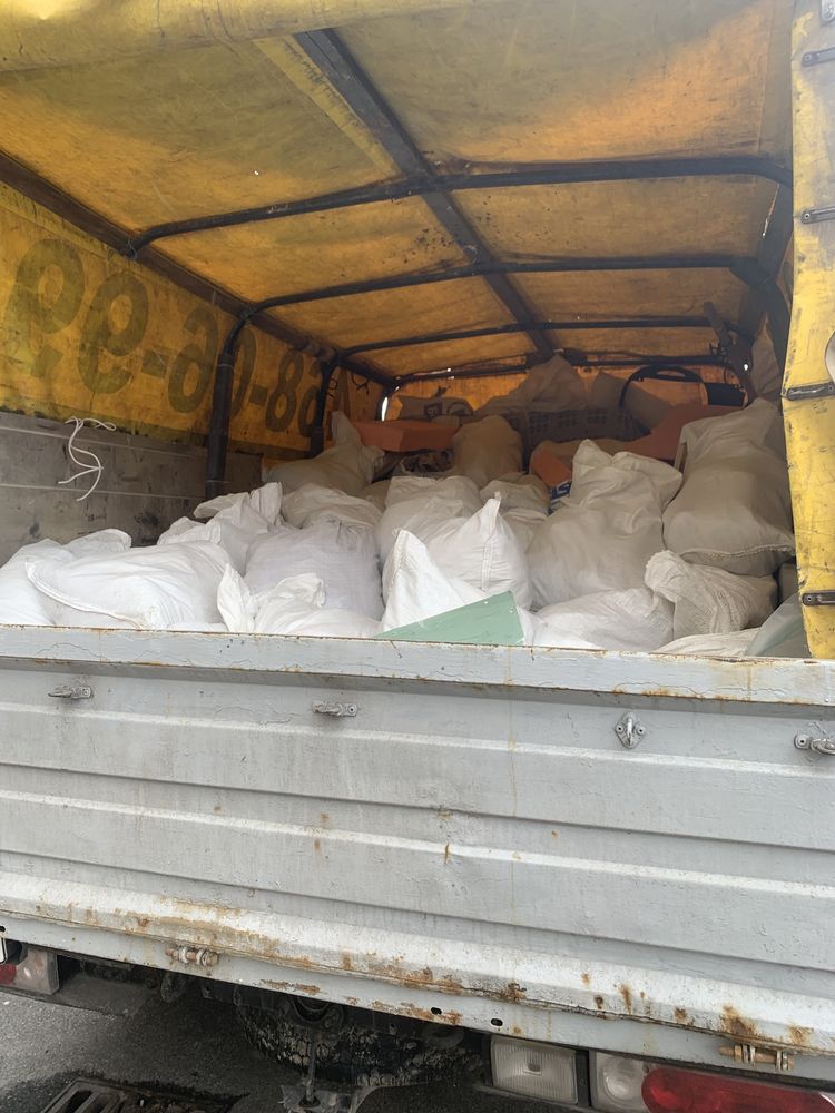 Вывоз строй мусора Машина в паркенги Грузоперевозки до 2,5т. Киев обл