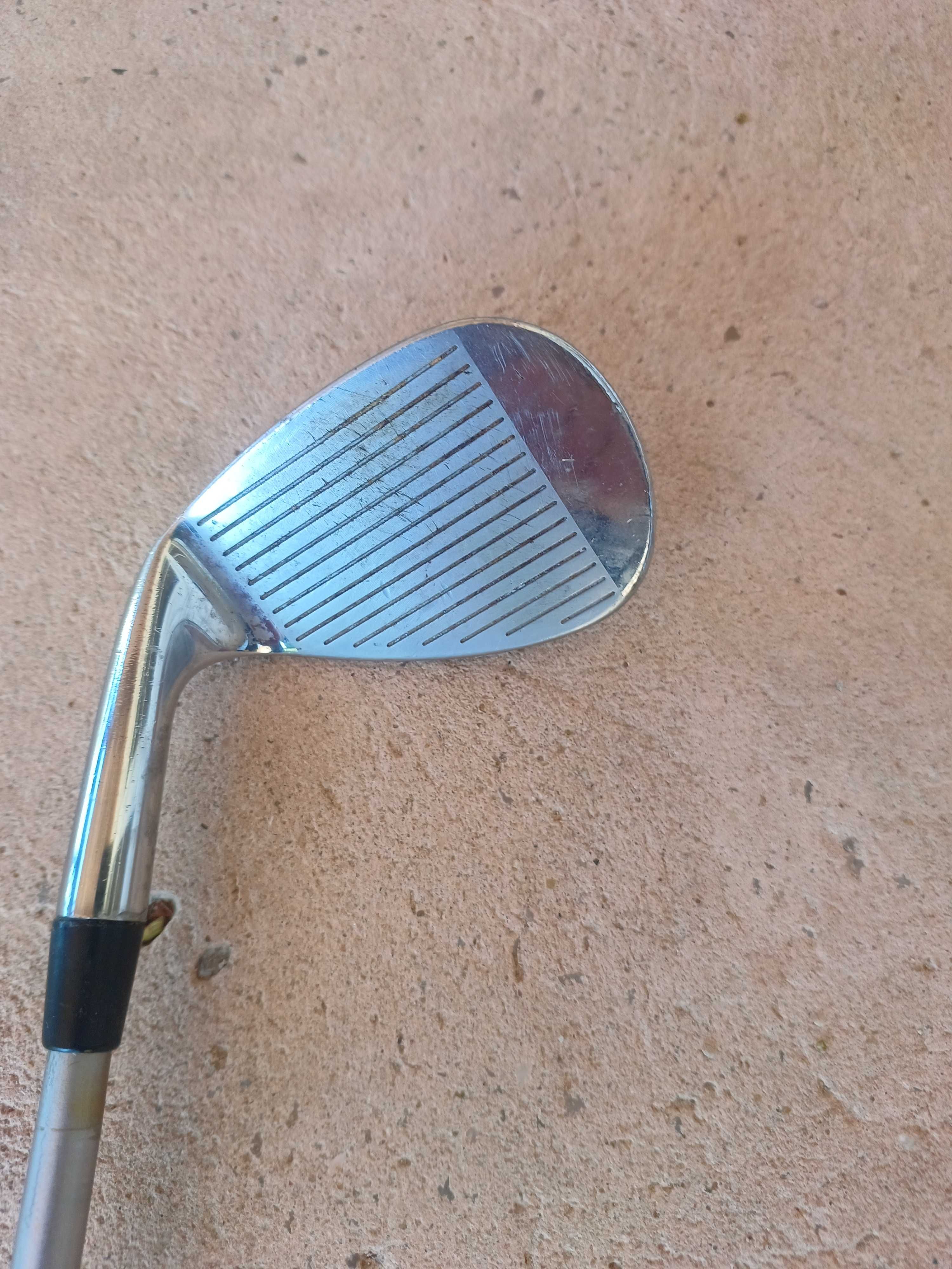 Sand wedge golfe Snake Eyes loft 52 graus, para destros