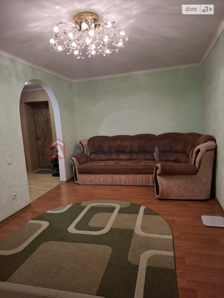 Продається затишна 2к. на Соцмісті.