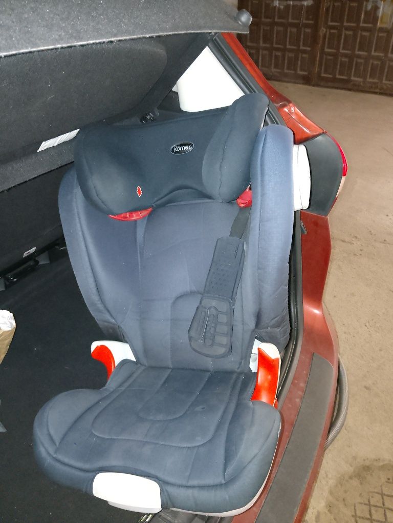 Fotelik dziecięcy ROMER BRITAX 15-36