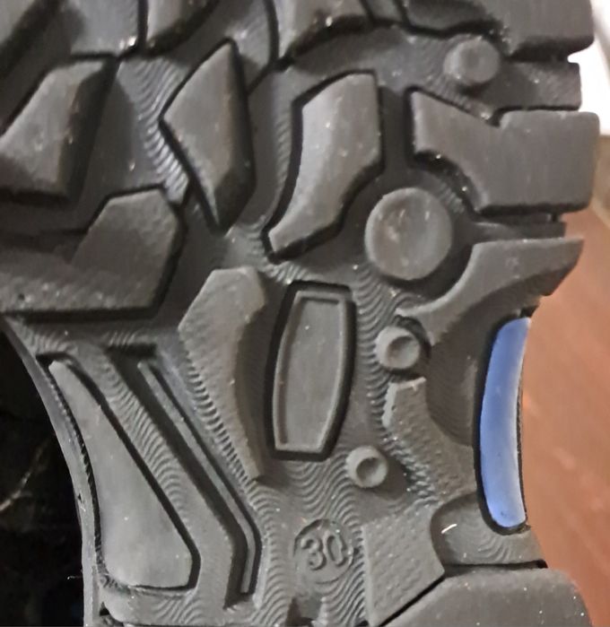 Зимові черевики на хлопчика