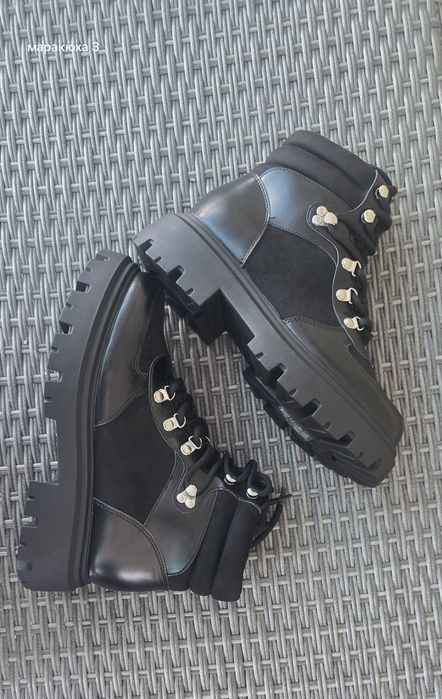 Ботинки жіночі на осінь-зима