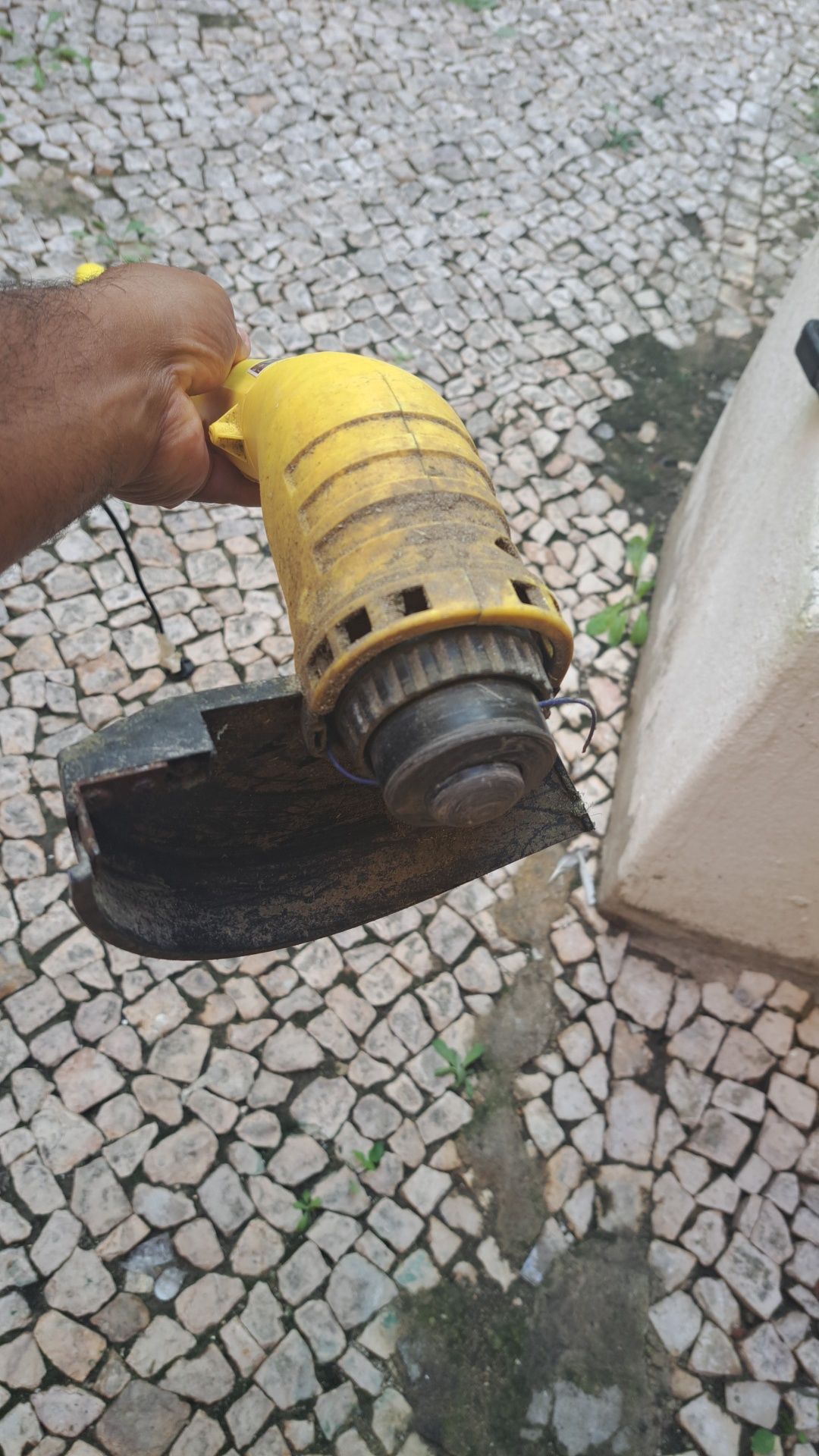 Ferramentas e utensílios em ótimo estado