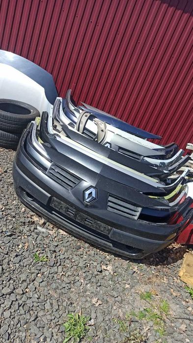 RENAULT SCENIC 1 2 Бампер різна комплектація. Разборка сценник 1 2