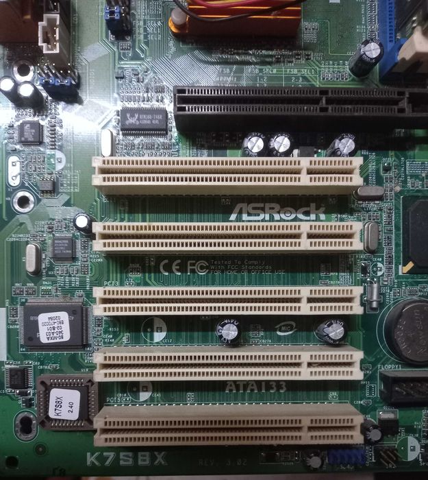 Płyta główna ASRock K7S8X + AMD Sempron 2200+ i RAM