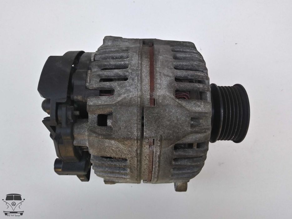 Генератор Гольф 4 Бора Шкода Октавия Тур Пассат Б5 Ауди