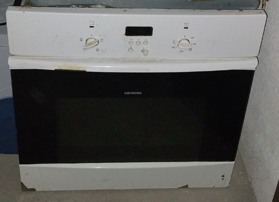 Forno Siemens elétrico