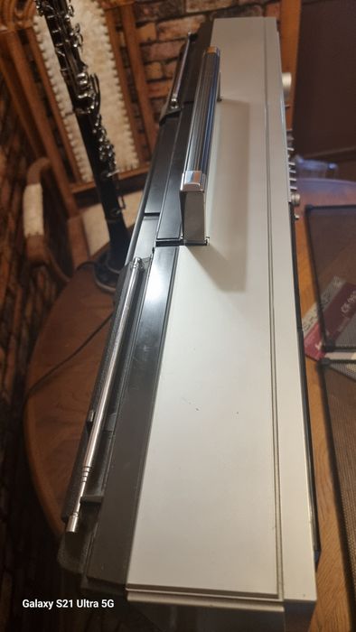 Sharp GF999 The Searcher-W