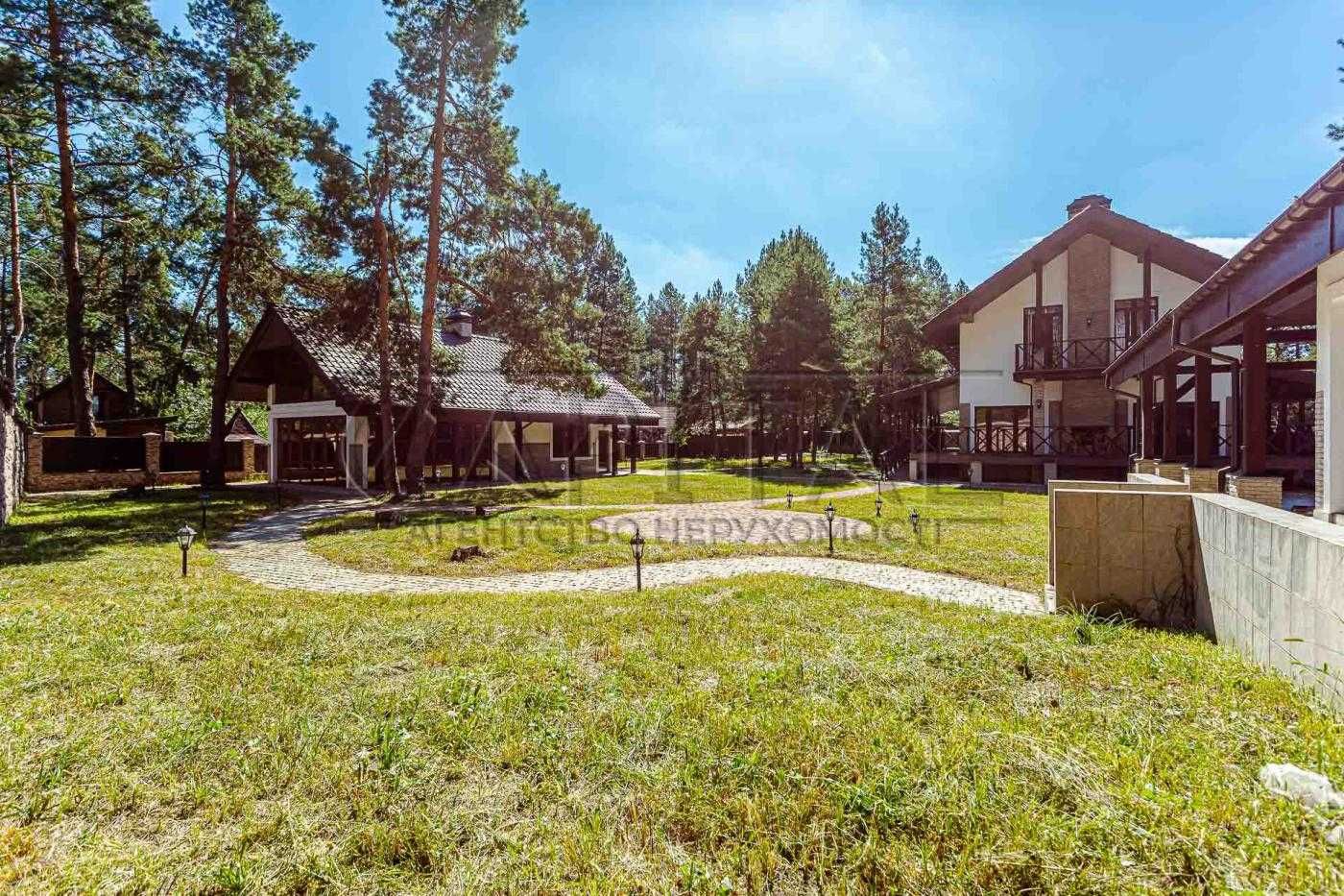 Продажа дома -НИЗ РЫНКА- с большой территорией-25с,комнаты с террасами
