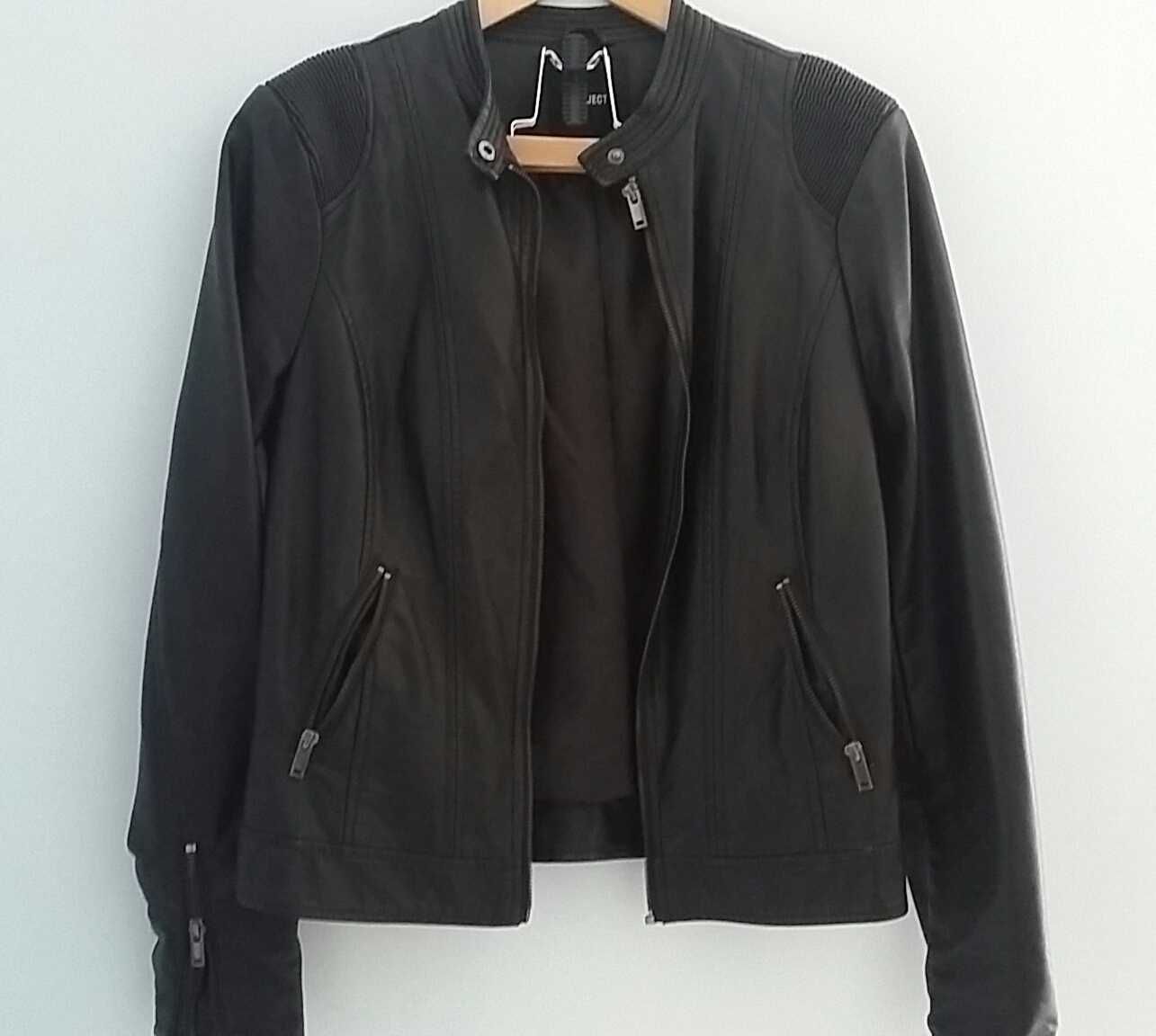 Blusão preto Object 38