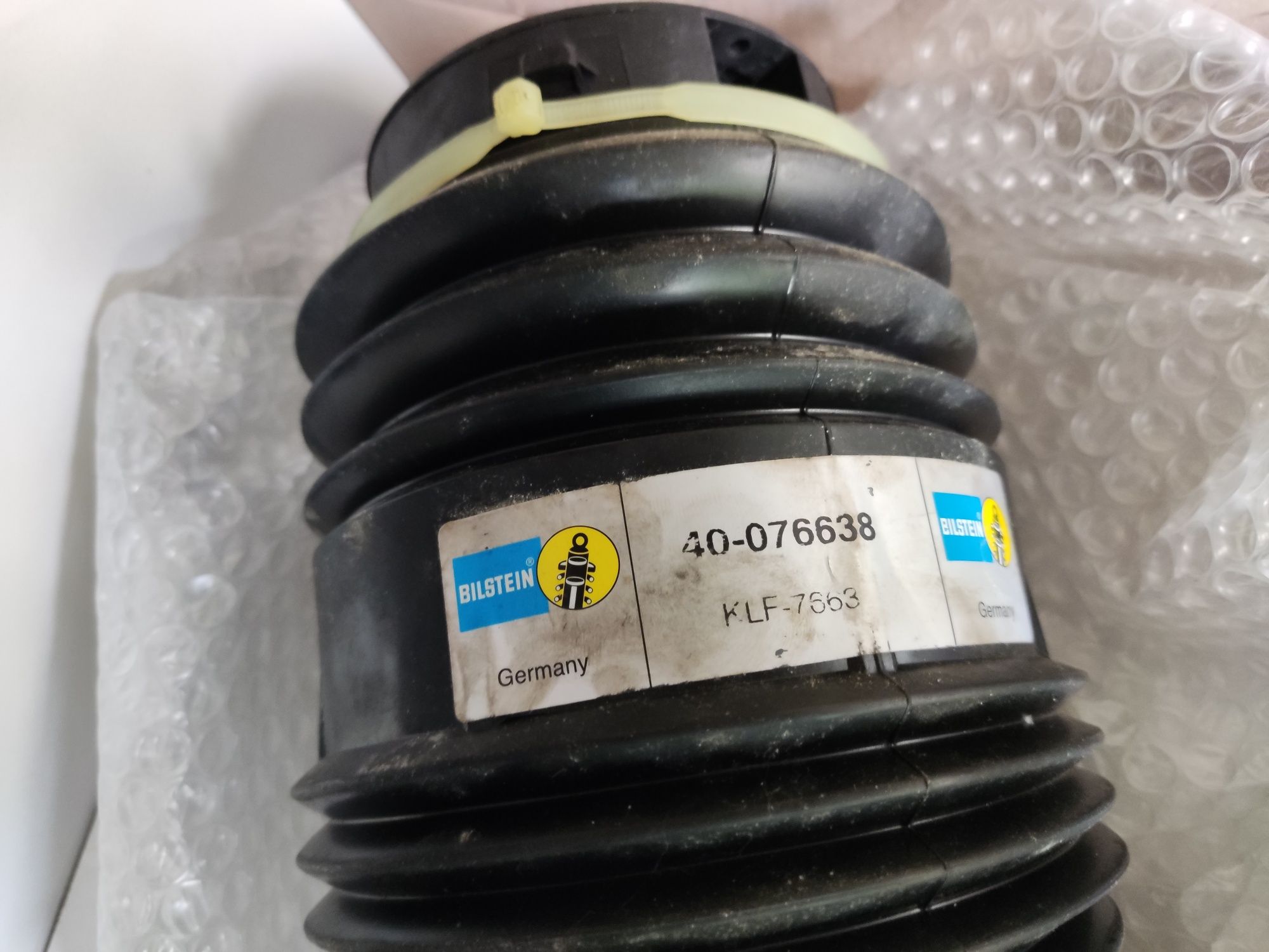 Amortecedores pneumáticos Bilstein (Duas unidades)
