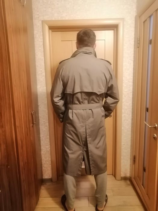 Чоловічий плащ довгий