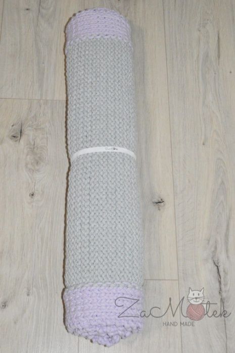 Dywan  wyprzedaż antyalergiczny robiony na drutach 68x120cm hand made