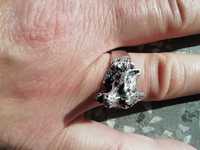 Sygnet pierścień z wilkiem srebrny pr. 925