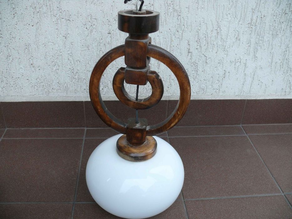 Lampa żyrandol plafon kinkiet