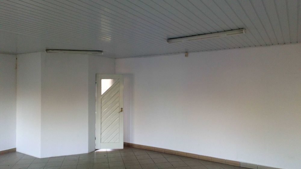 Lokal użytkowy, biurowo usługowy, 38m2  plus parking.