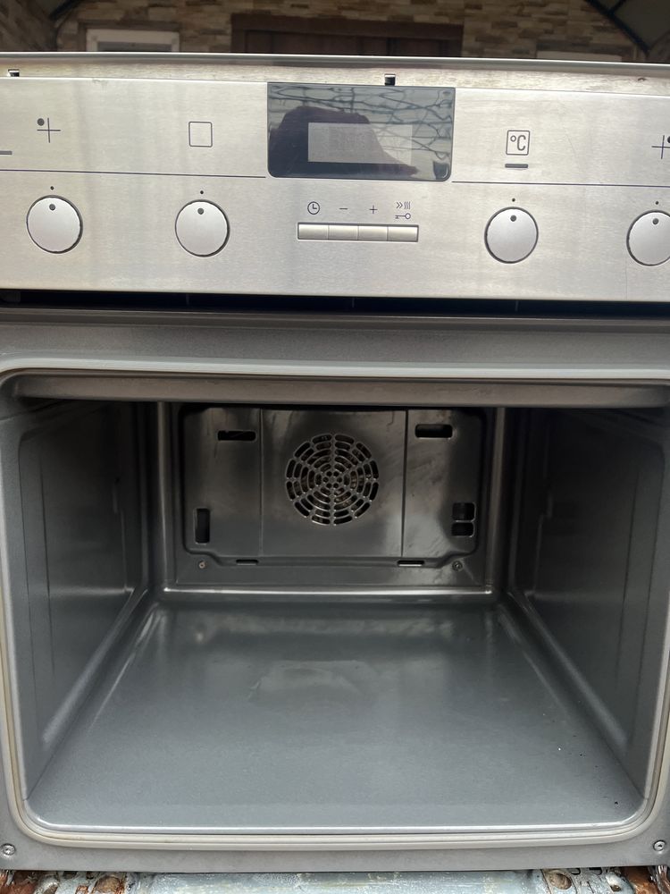 Електро плита Siemens Духовий шкаф +варочна плита.Стан ідеальний.