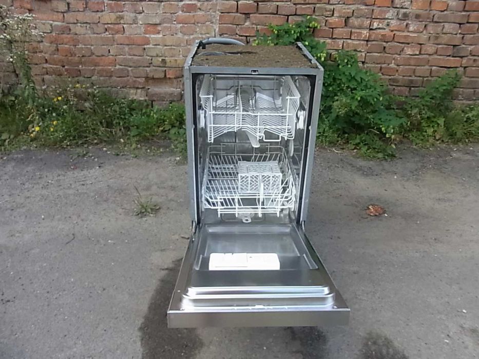 Посудомийна машина BOSCH Siemens BAUKNECHT  45 см 9 персон з Німеччини