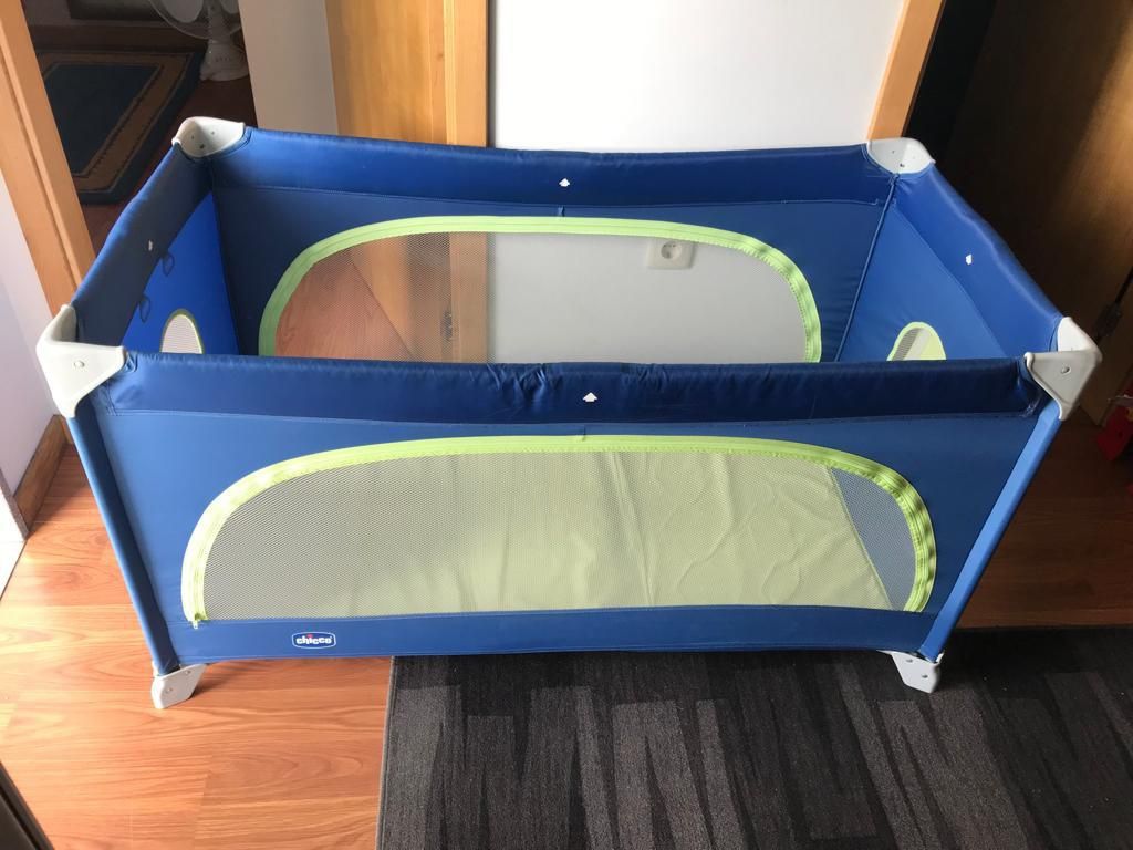 Cama para criança  com colchão