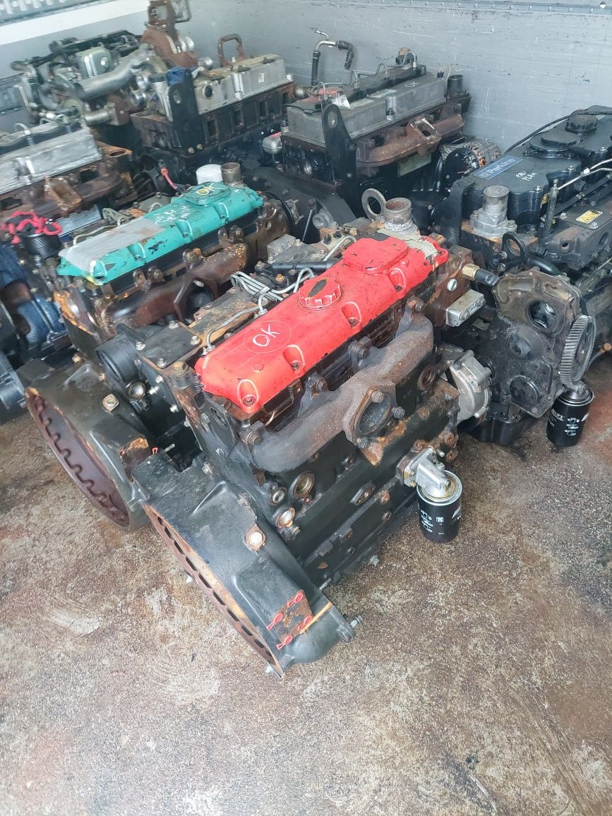 Silnik  perkins 1104.4  bez turbo do jcb