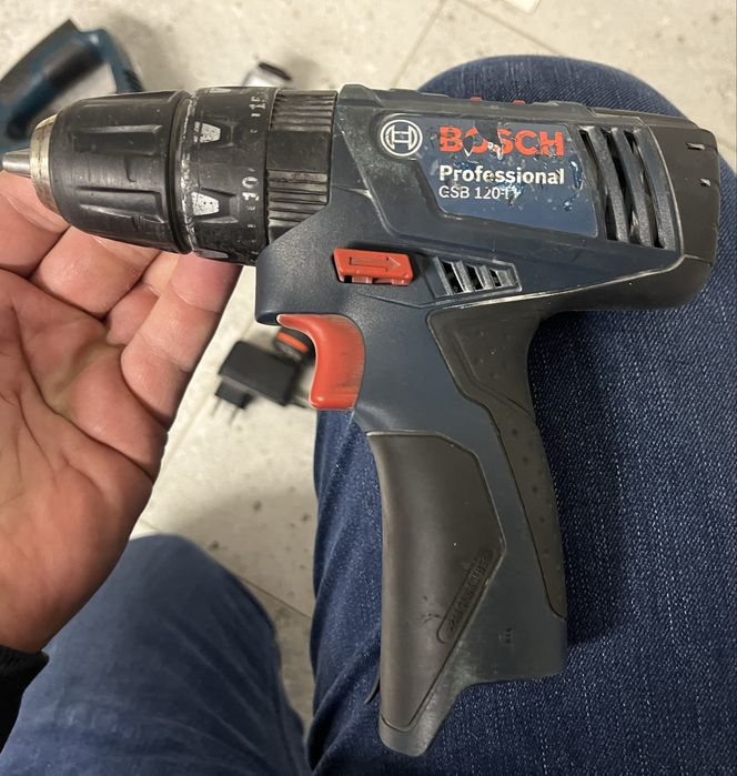 Wkrętarka odkurzacz lampka Bosch FB