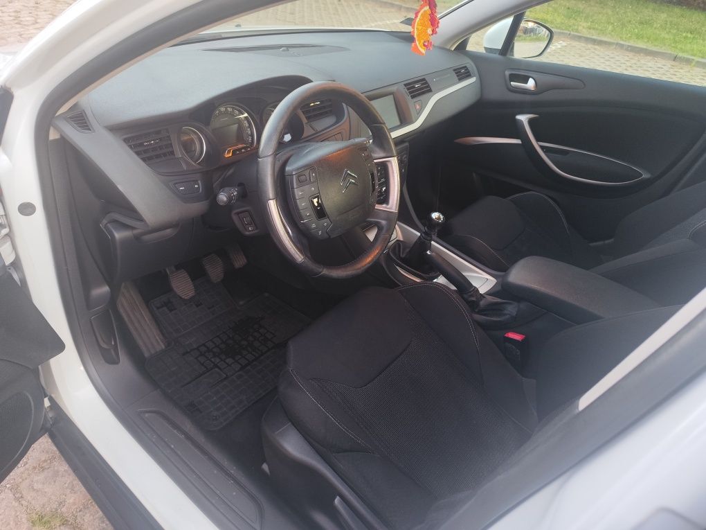 Citroen C5 2010 2.0 HDi 140 biała perła