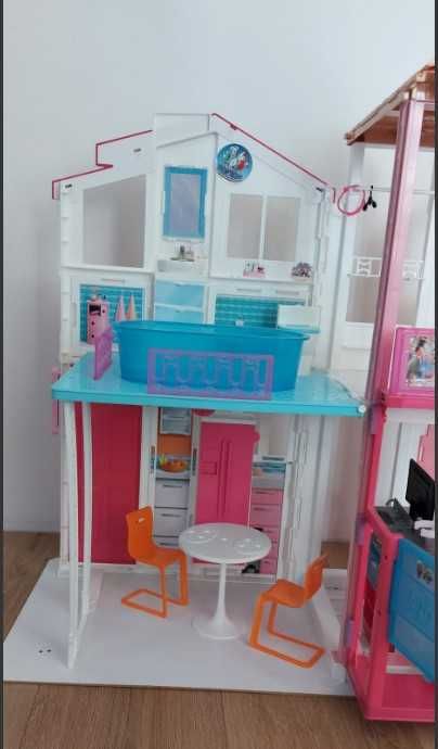 Duży DOMEK Dla Lalek BARBIE TownHouse DLY32