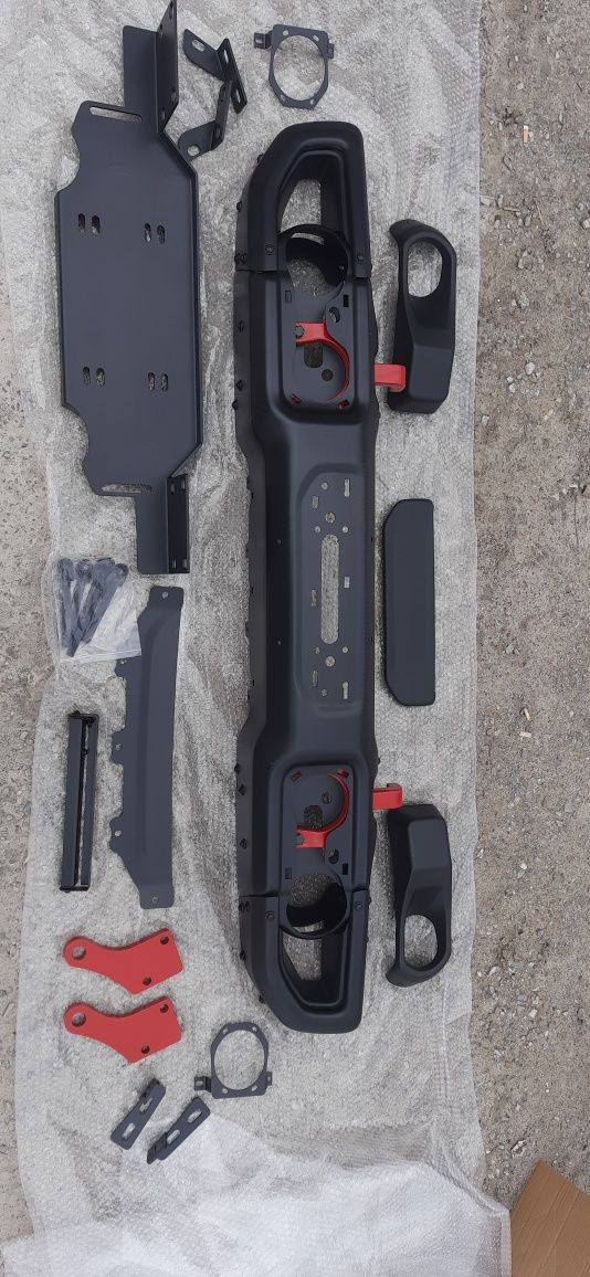 Бампер Jeep Wrangler JL 2018рік