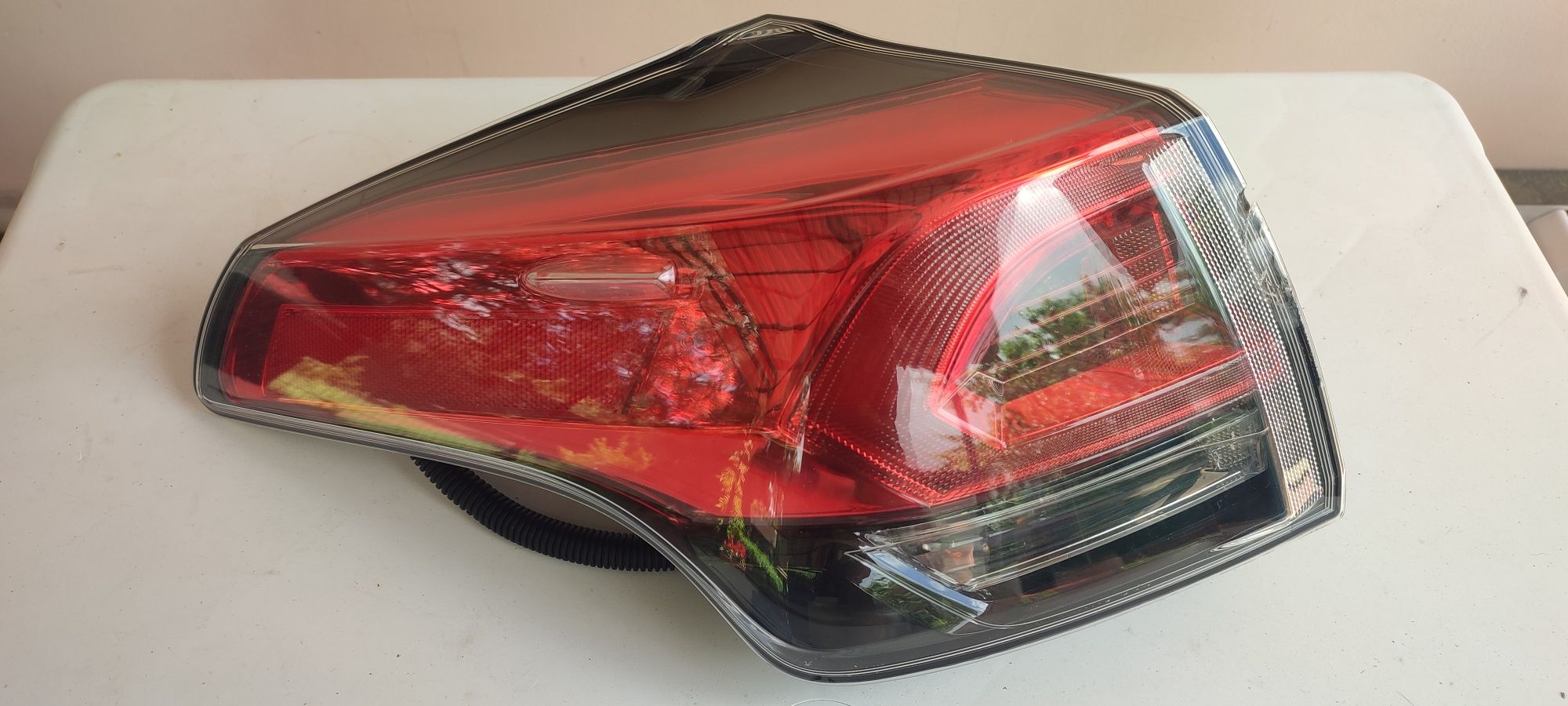 Led Левая задняя фара в крыло rav4 2018 рейталинг