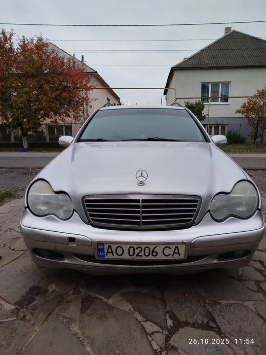 Mercedes Benz c200 2.2cdi