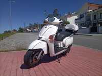 Scooter kymco like 125cc/ excelente estado