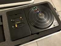 DJ Hero com mesa de mistura e mala - jogo ps3